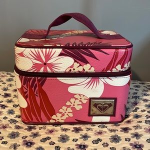 Vintage Y2K Roxy pink hibiscus cosmetics case